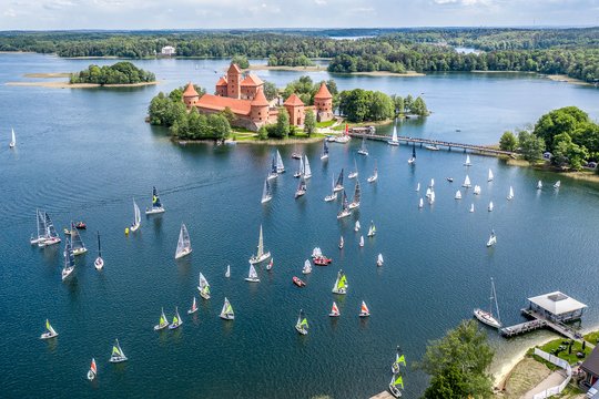 Pergalę 10-ojoje „Galvės taurės“ regatoje šventė R. Šiugždinio vadovaujama „White Whale“ įgula