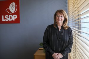 V. Blinkevičiūtė – apie pasitraukusius iš partijos, tyčinę valdančiųjų klaidą ir žinutę S. Skverneliui