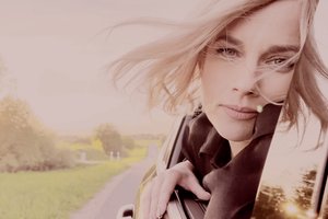 Inga Jankauskaitė pristato dainą „Aš myliu tave“ bei romantišką vaizdo klipą