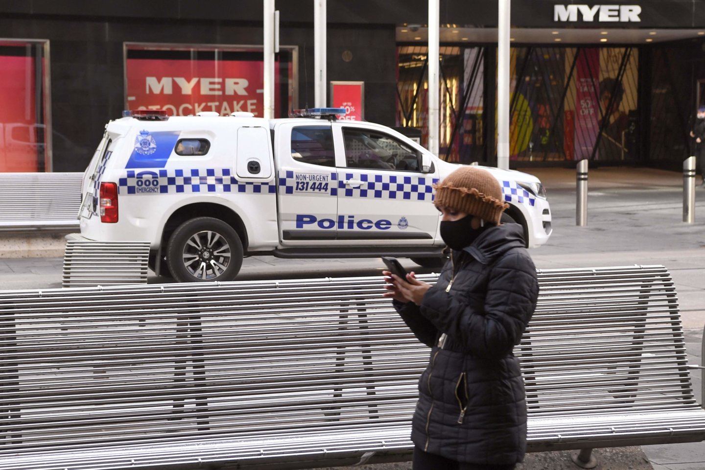 Policija per didžiulę pasaulinę operaciją gavo prieigą prie nusikaltėlių šifruotų telefonų.  <br> AFP/Scanpix nuotr.