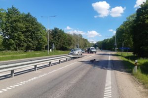 Šiauliuose į ligoninę pateko dvi pėsčiųjų perėjose sužalotos keturiolikmetės