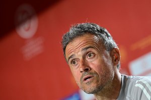 Aliarmas Ispanijoje: kas kaltas, kad futbolo rinktinė vietoj mačo su lietuviais turėjo izoliuotis