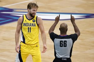 Domantas Sabonis sugrįžęs į „Pacers“ neras buvusio trenerio