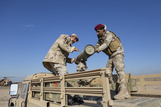 Irake į bazę, kur esama JAV kontraktininkų, paleistos penkios raketos