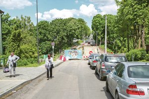 Pažadėjo, bet žodžio netesėjo: kauniečiai nežino, kada galės važiuoti viaduku ir po juo esančia gatve