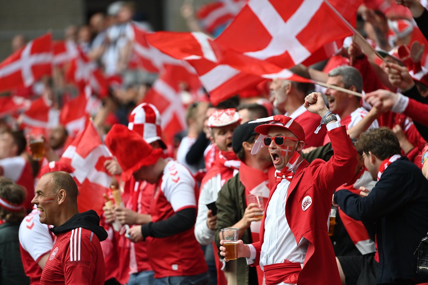 Danijos ir Suomijos rungtynės buvo nutrauktos. <br>Reuters/Scanpix nuotr.