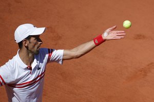 Maestro: įspūdingai atsitiesęs N. Džokovičius antrą kartą triumfavo „Roland Garros“ turnyre