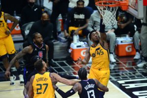 „Clippers“ atstatė pusiausvyrą – „Jazz“ buvo nutildyti jau pirmajame kėlinyje