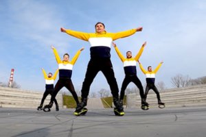 Sužalotas Lietuvos karys pasijuto pažemintas po skandalingos reklamos su P. Gražuliu: kontrolierė įspėjo dėl diskriminacijos