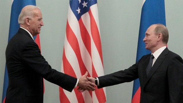 Baigėsi pasaulio dėmesį prikaustęs J. Bideno ir V. Putino susitikimas: derybos praėjo sėkmingai