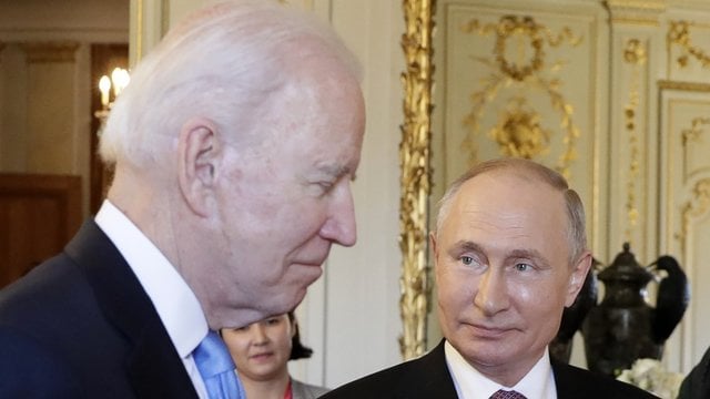 Apžvalginininkai įvertino V. Putino ir J. Bideno susitikimą: kartelė buvo žemai