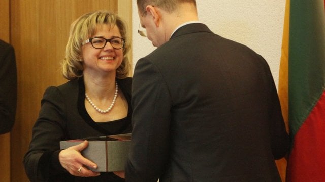 Seimas nutarė: Konstitucinio Teismo pirmininke tapo D. Jočienė 