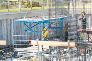 Suvirintojų algos lenkia vadybininkų: siūlo negrūsti vaikų į universitetus ir rinktis šias profesijas – uždirbs 2–3 tūkst. eurų