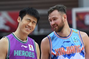 Teks ieškoti naujos stotelės: D. Motiejūnas kitą sezoną nebeturėtų žaisti Kinijoje