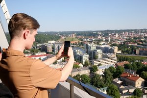 Savivaldybė užleidžia vilniečiams savo prabangiausią aukštą – bus smagių vaizdų