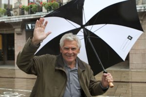 Kultūros ministras sveikina teatro režisierių Joną Jurašą su 85-mečiu: „Nepataikavote masėms“