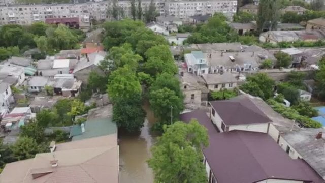 Krymą nusiaubė smarkus ciklonas: apsemti šimtai namų, evakuota 1,4 tūkst. žmonių