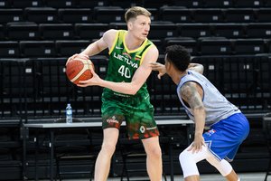 Lietuvos sporto savaitė: pirmoji krepšininkų repeticija ir permainos A lygos viršūnėje