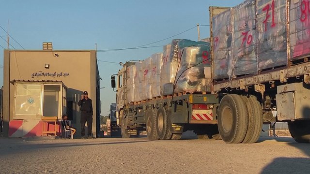 Po mėnesį trukusių paliaubų Izraelis atnaujino dalį eksporto iš Gazos Ruožo