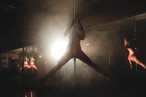 Gudriems nusikaltimams dirigavo policijos pareigūnas: apsvaigę klubų lankytojai išleisdavo įspūdingas sumas