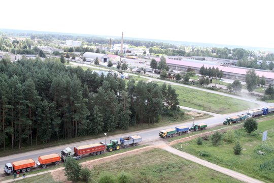 Dėl lėšų švaistymo atleidžiamas valstybės grūdų rezervą saugančios įmonės vadovas