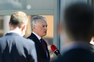 Po „Globalios Lietuvos“ laureatų antausio – G. Nausėdos strategija: ekspertas įvertino, ko siekia prezidentas