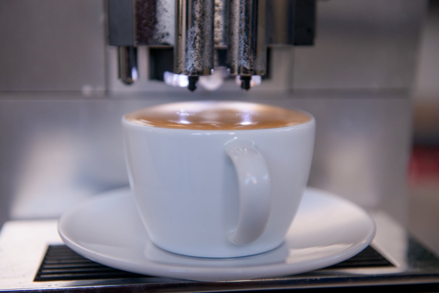 Trys, keturi kavos puodeliai per dieną sumažiną lėtinių kepenų ligų ir mirties nuo jų riziką.<br>J.Stacevičiaus nuotr.