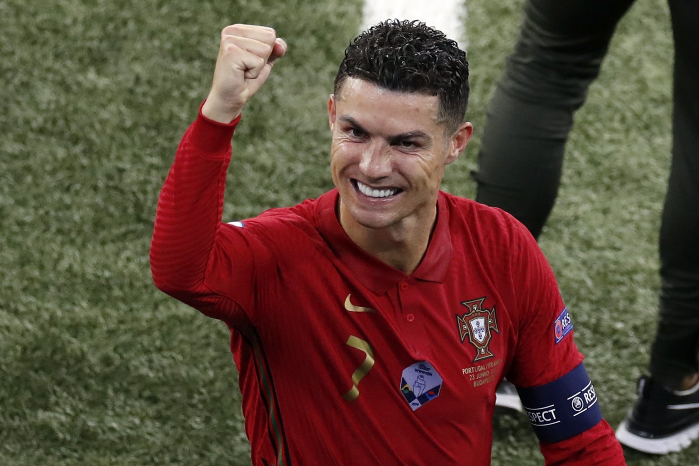 C.Ronaldo Europos čempionate gerina vieną rekordą po kito.<br> AP/Scanpix nuotr.