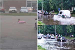 Po liūties – neįtikėtini vaizdai Šiauliuose: žmonės šoko į patvinusias gatves maudytis, skendo automobiliai