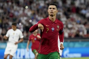 Rekordus štampuojančio C. Ronaldo vedami portugalai stos į mūšį prieš belgus su R. Lukaku priešakyje