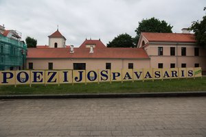 Prasideda į vasarą nusikėlęs Tarptautinis poezijos festivalis „Poezijos pavasaris“
