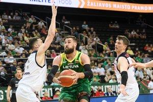 Lietuvos sporto savaitė: krepšinio rinktinės pergalės, jaunosios boksininkės medalis ir regbininkų staigmenos