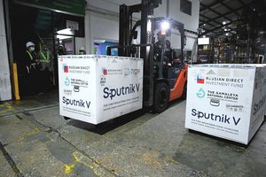 Vokietija kol kas nepripažįsta rusiško skiepo nuo COVID-19