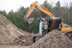 Kauno rajono įmonei teks sumokėti 6 mln. eurų už žalą gamtai dėl pavojingų atliekų tvarkymo