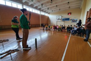 Šaudymas iš lanko savo subtilumu įtraukė ir mokytojus, ir mokinius