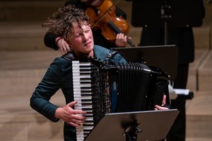 M. Levickis tęsia pasaulinę karjerą: Vokietijoje išleido albumą ir surengė įspūdingus koncertus