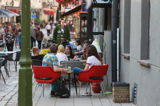Mieste užsibuvusiems vilniečiams – bėda grįžti namo: per karantiną dingusi galimybė neatsiranda iki šiol
