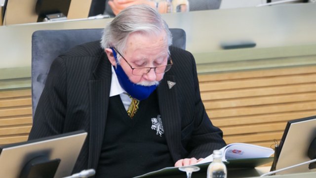 Č. Okinčicas įvertino diskusijas dėl V. Landsbergio: šis simbolinis statusas jam tikrai priklauso