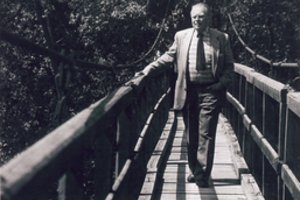 Czeslawo Miloszo 110-osias gimimo metinės: poetas džiaugėsi, kad gimė mažame krašte – Lietuvoje