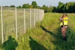 Dėl nelegalų antplūdžio pasienyje su Baltarusija – didesnės pareigūnų pajėgos