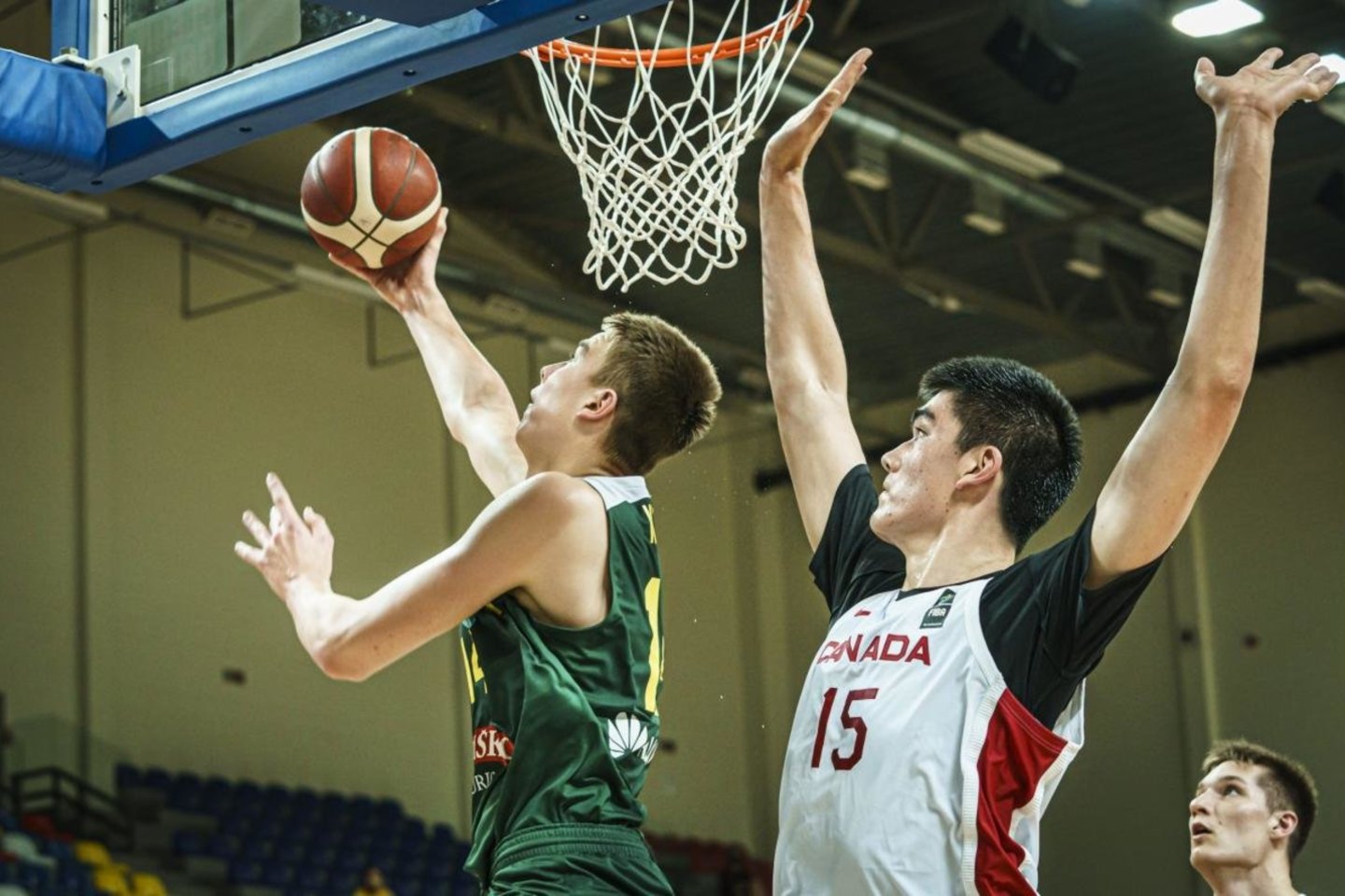  Lietuvos 19-mečiai pralaimėjo kanadiečiams.<br> FIBA nuotr.