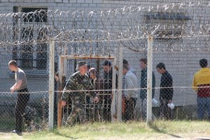 Dėl pabėgėlių bylų gali nukentėti kiti procesai, sako administracinio teismo pirmininkė