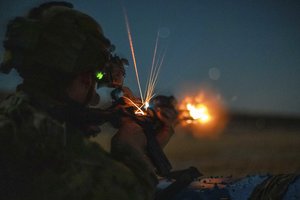 Irake raketomis apšaudyta aviacijos bazė, kur laikoma JAV karių