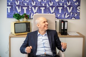 Pokyčiai televizijoje: į generalinio direktoriaus kėdę sėda aktorius Valentinas Kirejevas