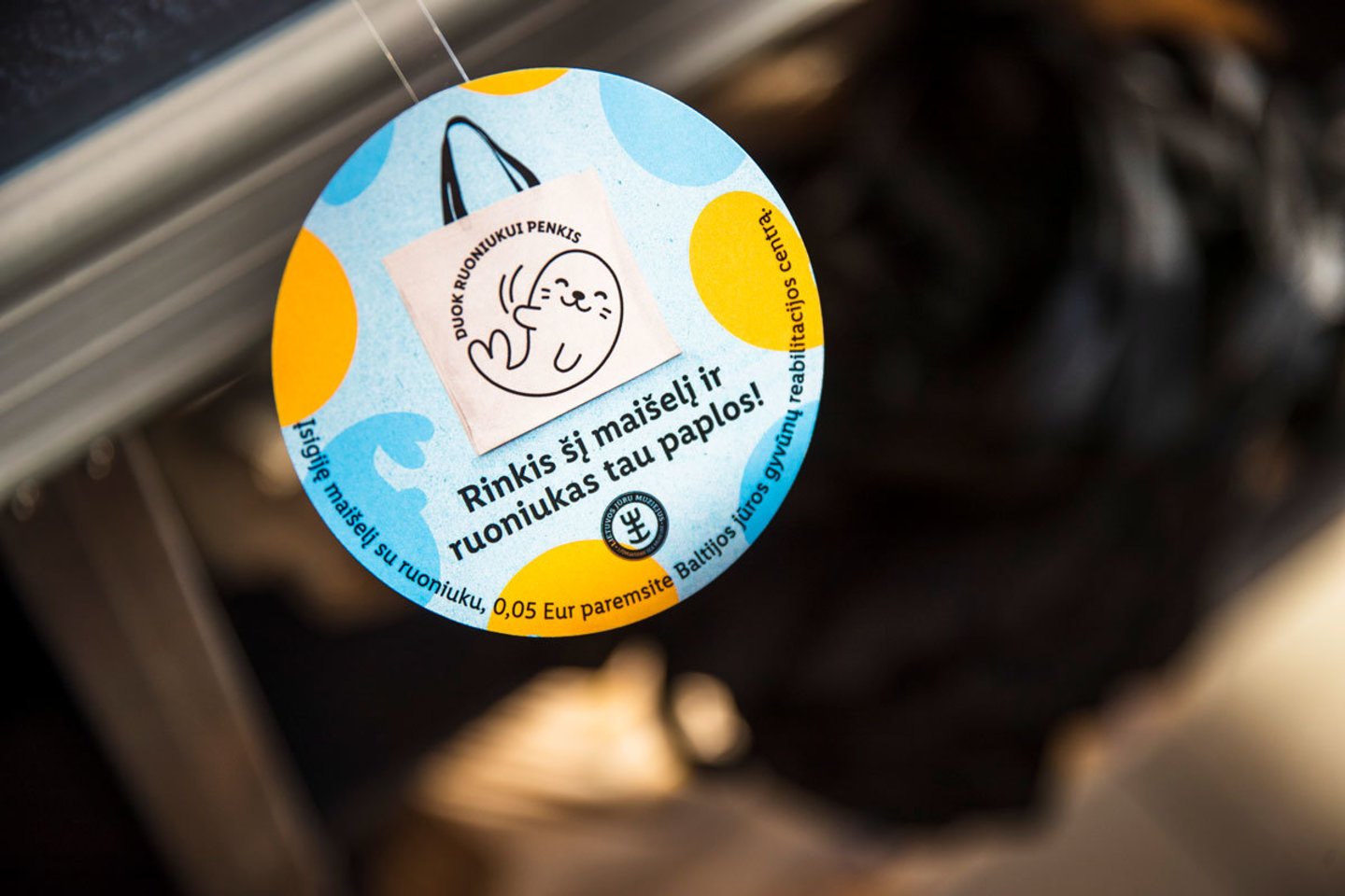 Visose „Lidl“ parduotuvėse prasidėjo projektas „Duok ruoniukui penkis“.<br>„Lidl Lietuva“ nuotr.