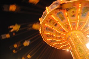 Čekų šeima bus teisiama už prekybą žmonėmis: verbavo dirbti Lietuvos pajūrio atrakcionuose