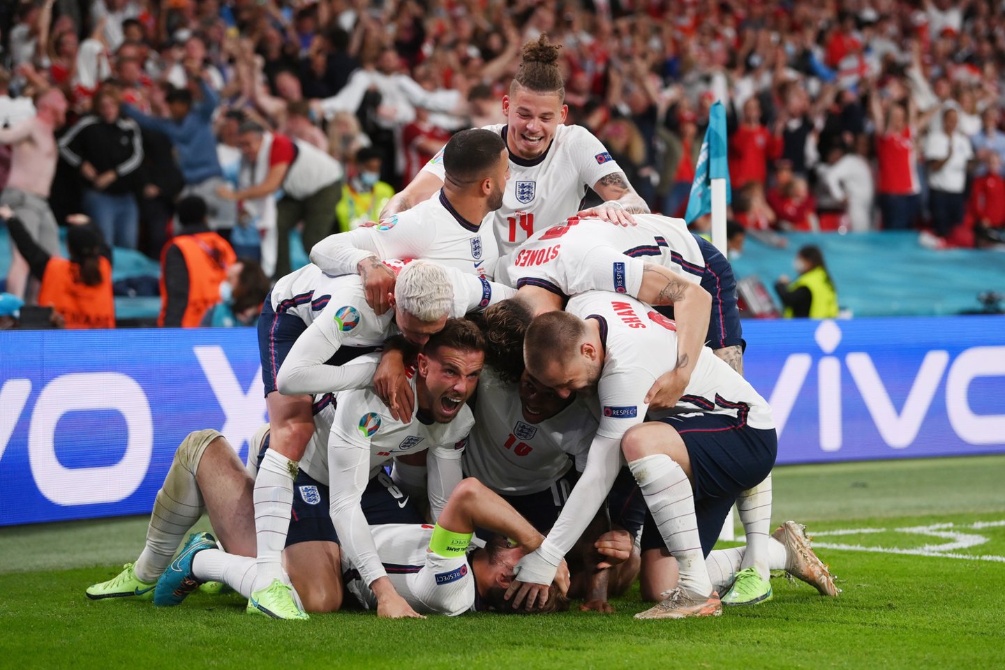 Anglijos ir Danijos rungtynių akimirka.<br>Reuters/Scanpix nuotr.