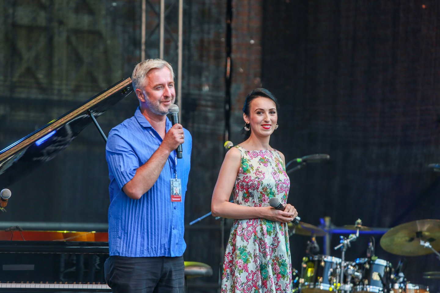 Festivalio meno vadovė Indrė Jučaitė-Sarneckienė ir muzikos žinovas žurnalistas Ramūnas Zilnys.<br> G.Bitvinsko nuotr.
