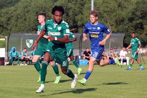 „Kauno Žalgirio“ futbolininkai po Europos taurės mačo iš Gibraltaro sugrįžta ir vėl nelaimėję 