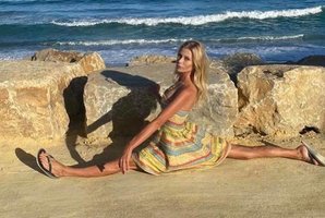 49 kg sverianti Genutė Žalienė parodė neįtikėtiną lankstumą ir sulaukė pagyrų iš žinomų moterų